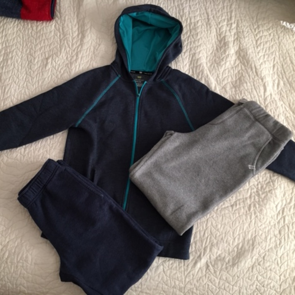 Boys Fall Essentials Random Bundle EUC 🍂